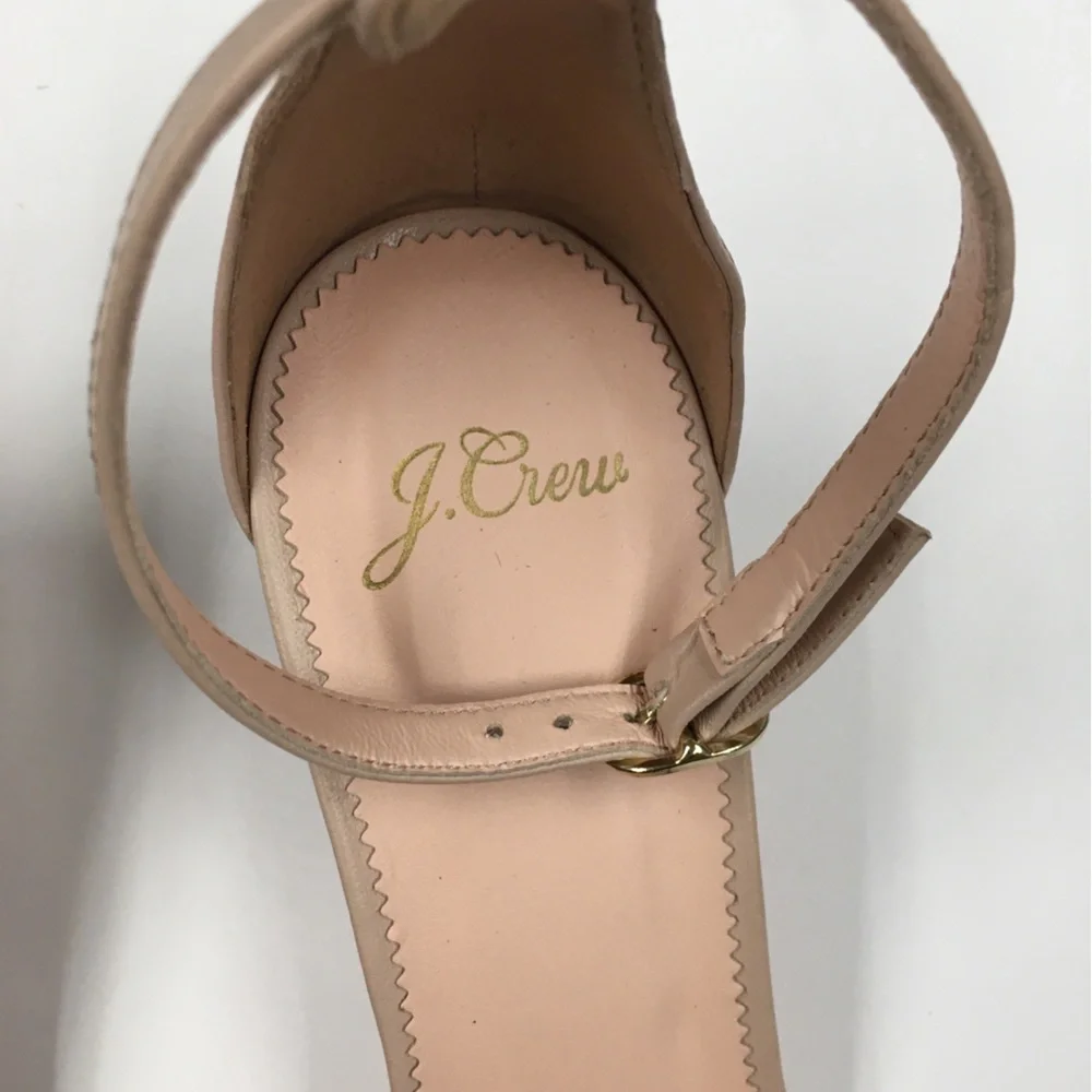 J. Crew excellent pre